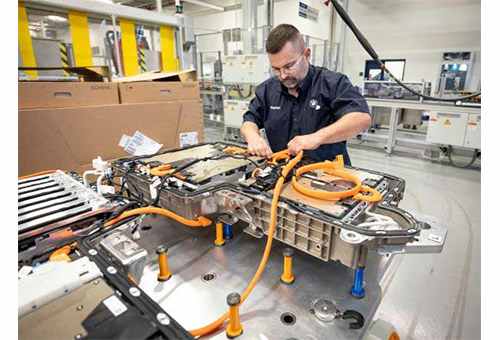 Batteriemontage BMW