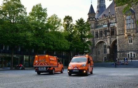 Elektrischer Müllkipper von Nissan für Aachen