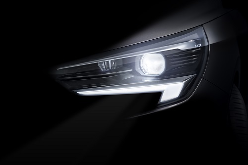 Bei den neuen Corsas hält die bisher den Premiumfahrzeugen vorbehaltene Lichttechnologie IntelliLux LED Matrix-Licht Einzug.